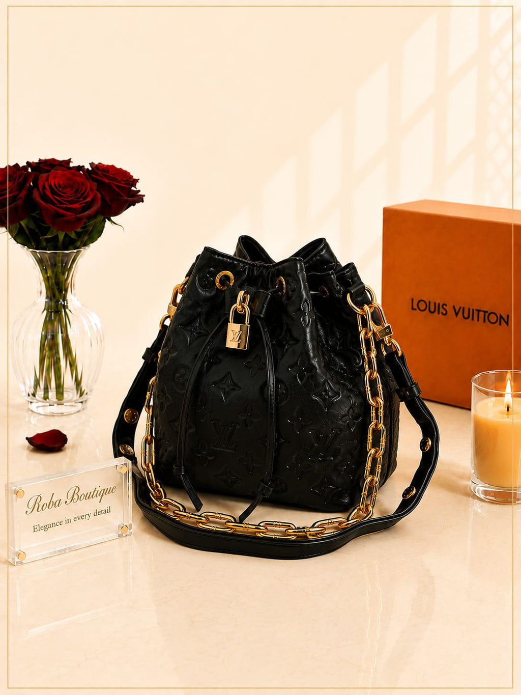 LV Coussin bucket