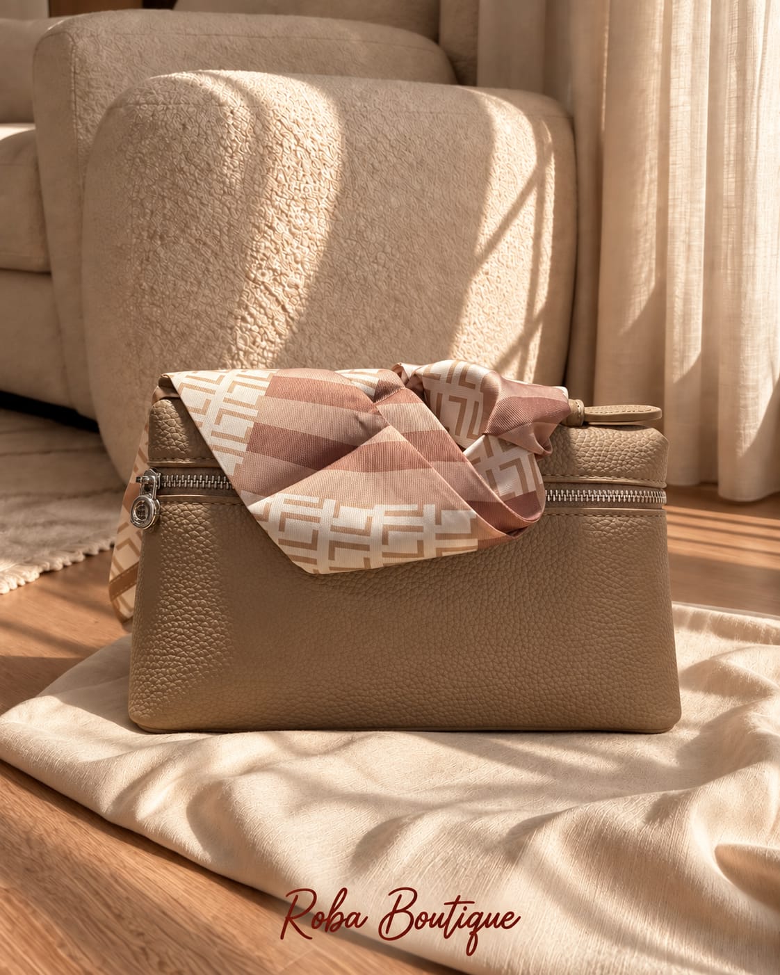 Loro Piana Extra Pocket