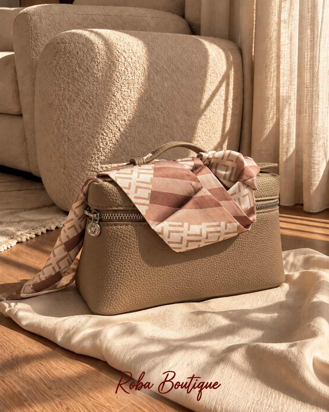 Loro Piana Extra Pocket