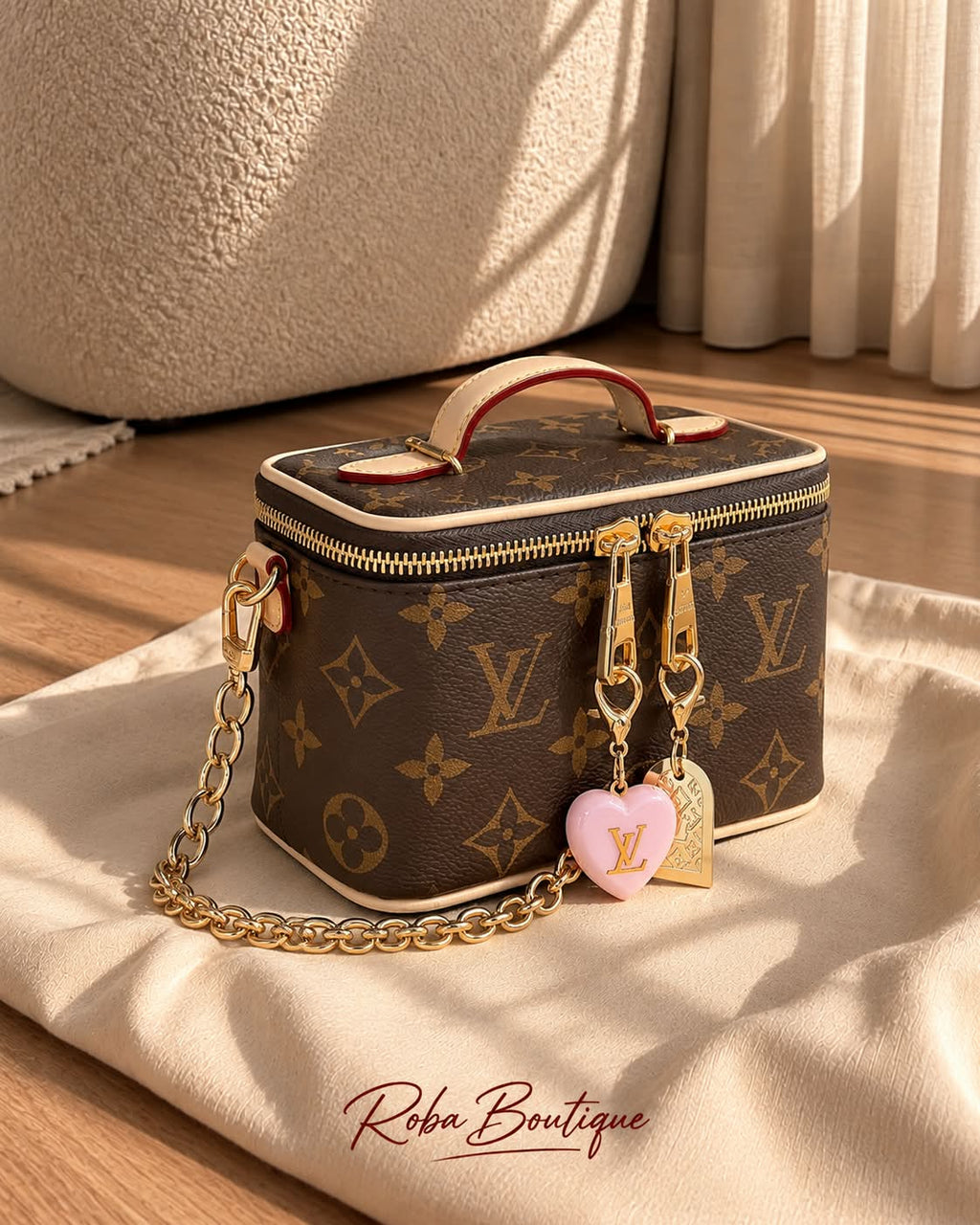 LV Mini Vanity case