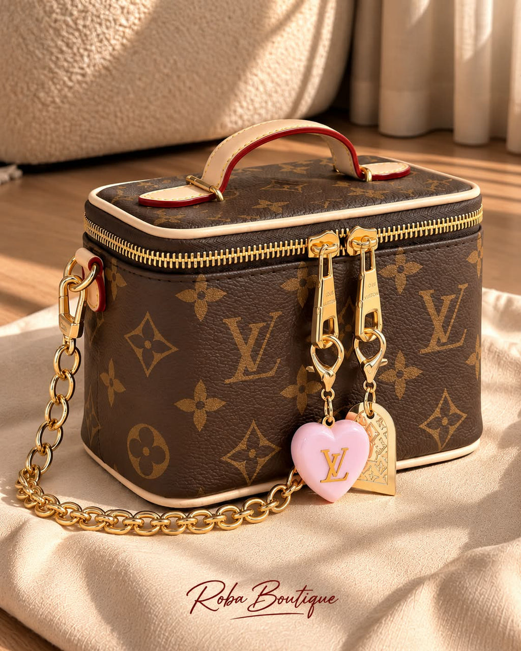 LV Mini Vanity case
