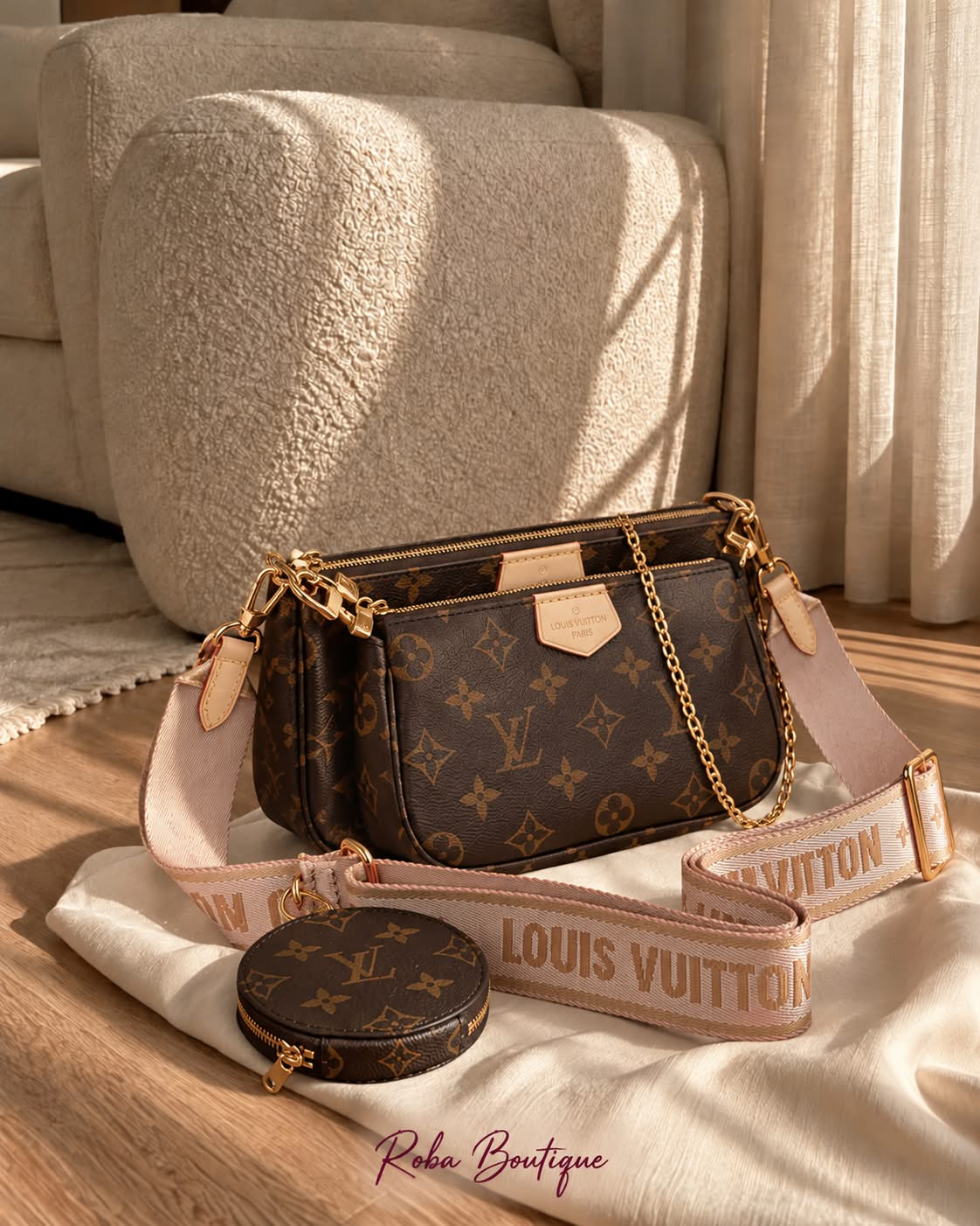LV Multi Pochette