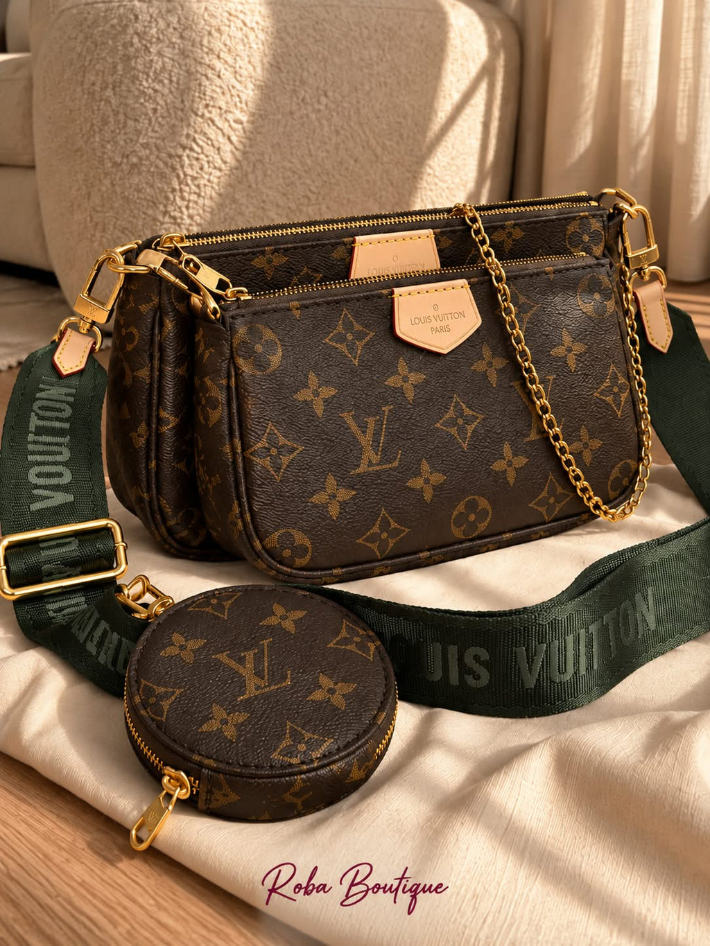 LV Multi Pochette