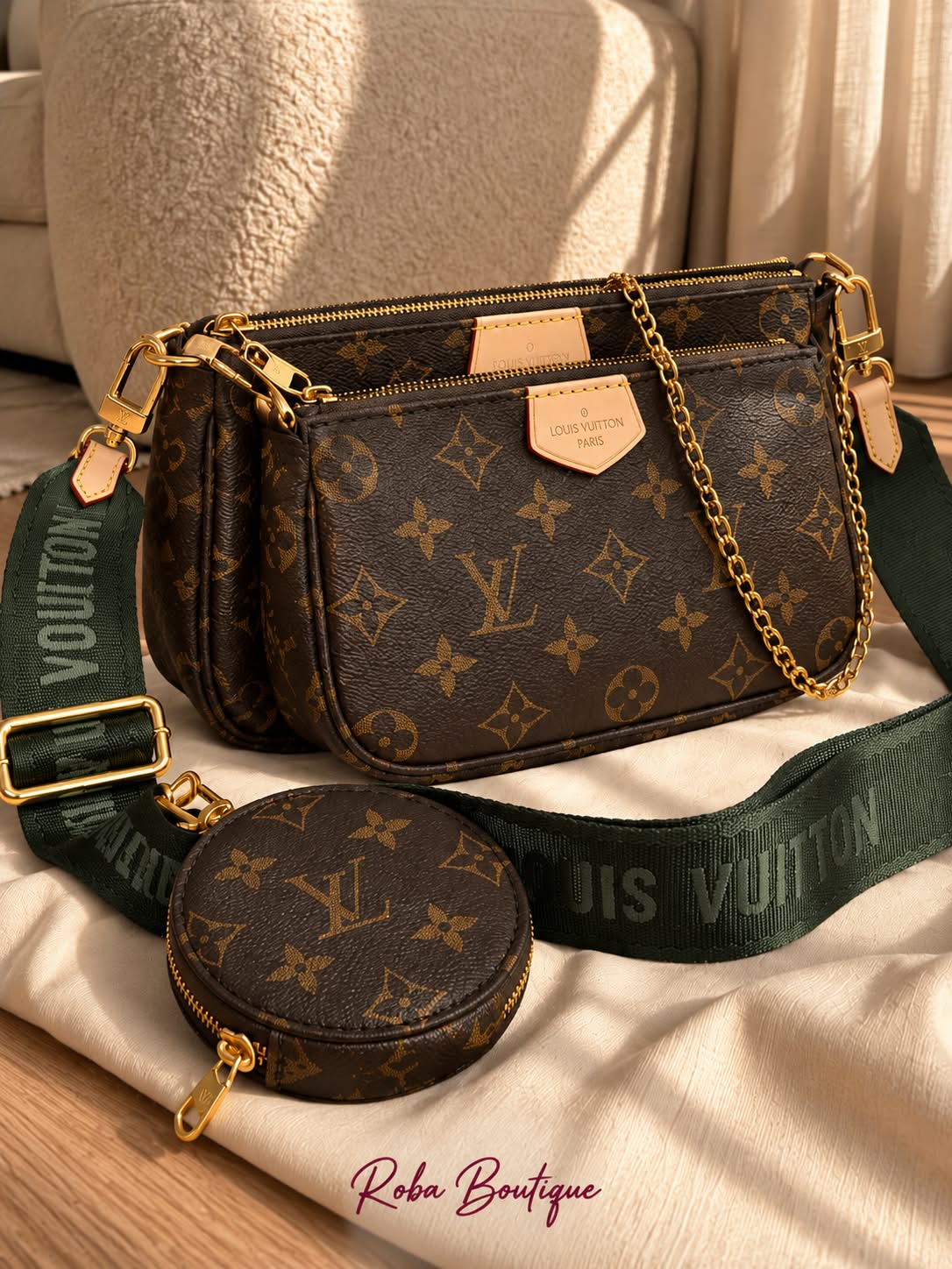 LV Multi Pochette