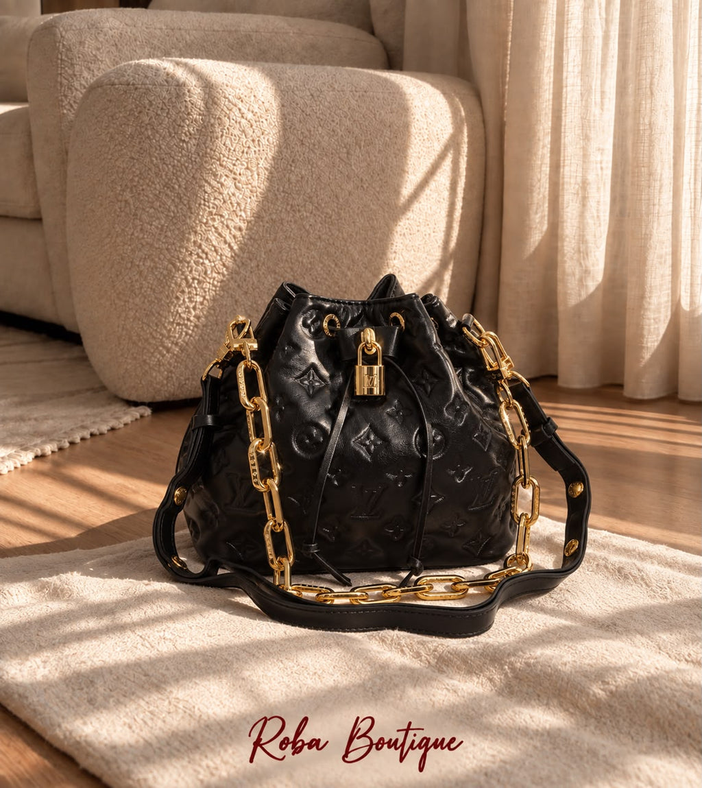 LV Coussin bucket